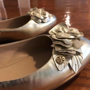 Tory Burch "blossom" gold flat